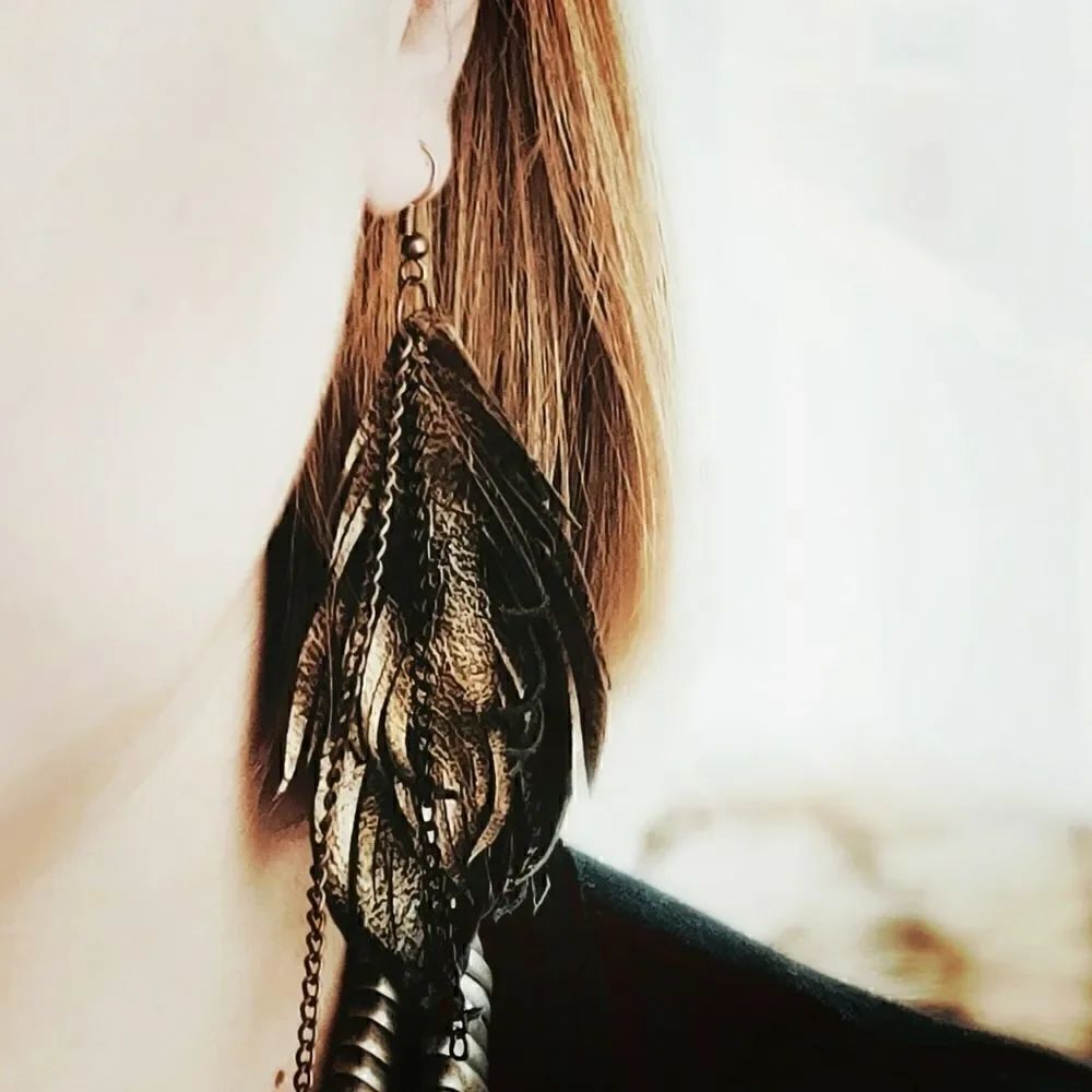 Designers gold black real leather feather earrings